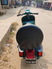 Bajaj V